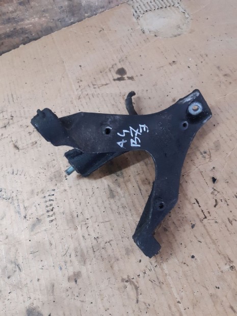 Audi A4 B7 Jobb Motortartó Bak