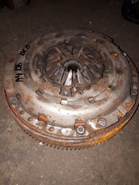 Audi A4 B7 Kuplung Szett + Kettstmeg Lendkerk