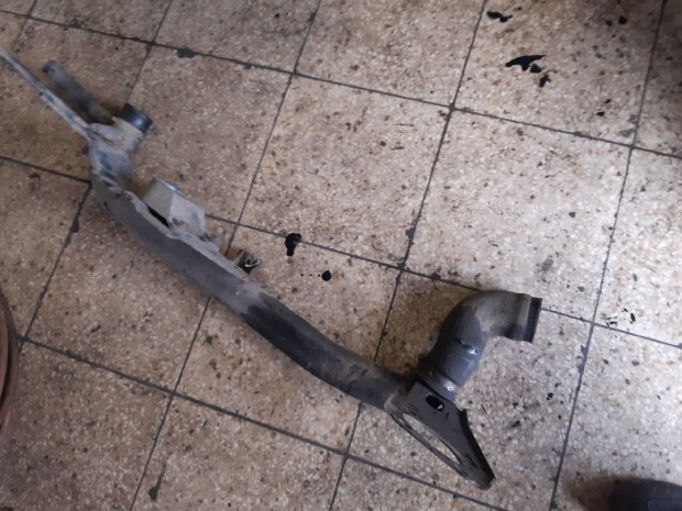 Audi A4 B7 Turb�cs� / Intercooler Cs�