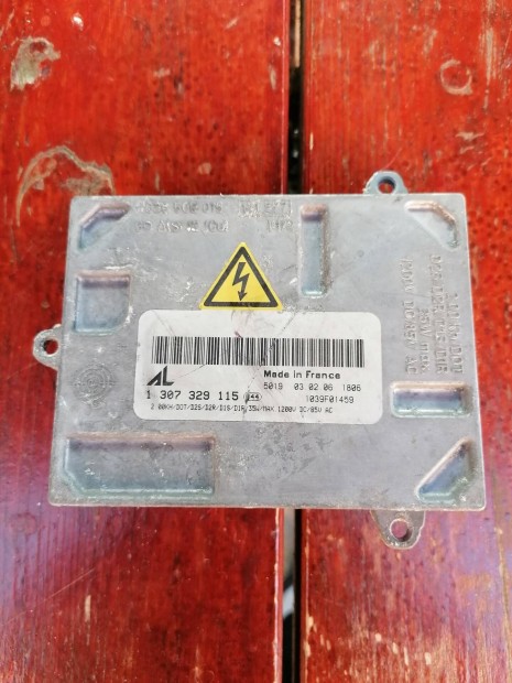 Audi A4 B7 Xenon traf. 