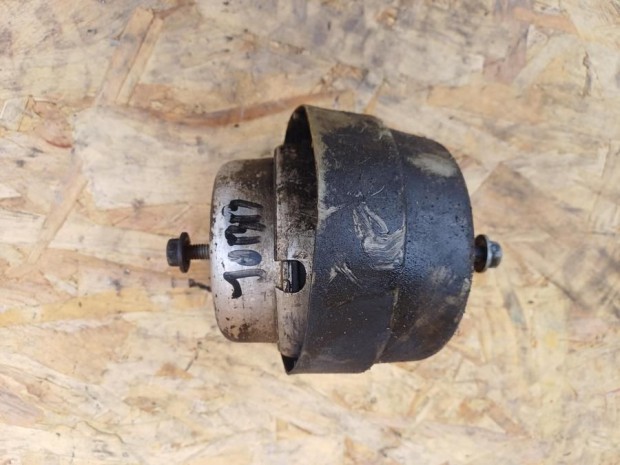 Audi A4 B7 (2004-2008) 2.0Tdi Diesel Jobb Motortartó Bak