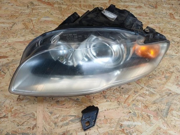 Audi A4 B7  (2004-2008) Bal Xenon Fnyszr