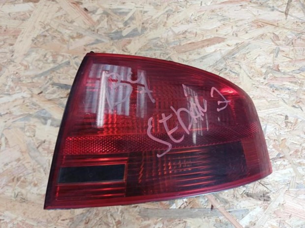 Audi A4 B7  (2004-2008) Jobb Hts Kls Lmpa