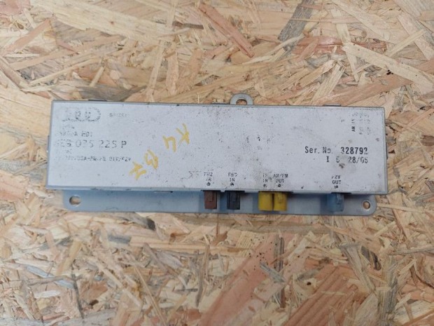 Audi A4 B7  (2004-2008) R�di� Er�s�t�