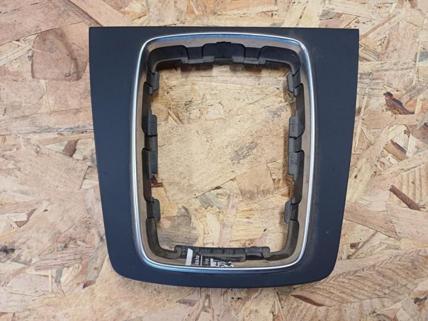 Audi A4 B7  (2004-2008) Vltszoknya Rgzt keret