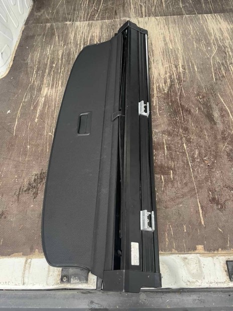 Audi A4 B7 csomagt�r rol�