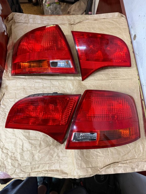 Audi A4 B7 hátsó lámpa garnitúra