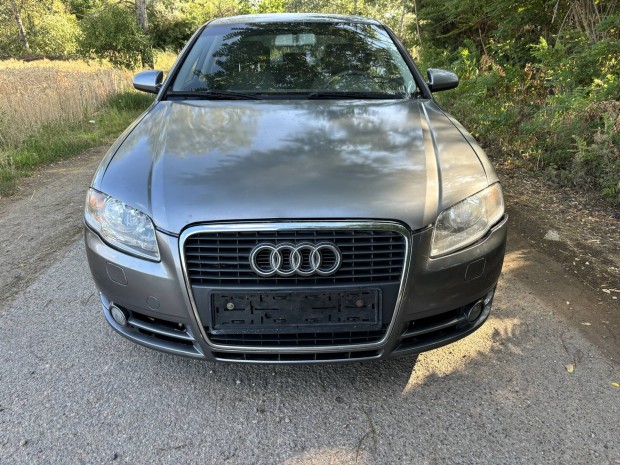 Audi A4 B7 lámpa lökhárító sárvédő motorháztető homlokfal zárhid