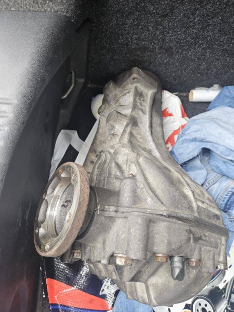 Audi A4 B8 3.0 TDI hátsó differenciálmű