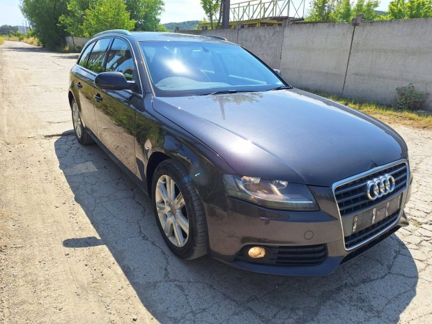 Audi A4 B8 Avant alkatrszek