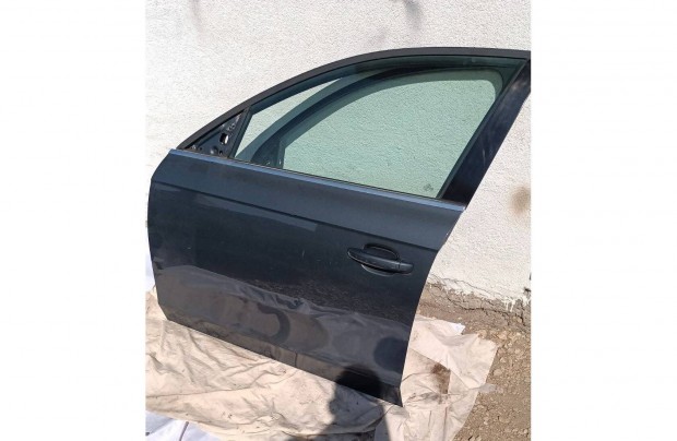Audi A4 B8 Gyári Fényezésü oldal ajtók