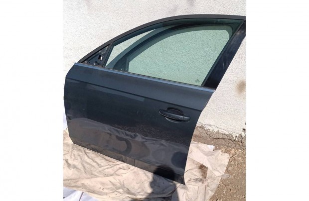 Audi A4 B8 Gyári Fényezésü oldal ajtók