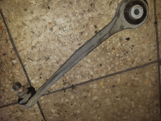 Audi A4 B8 Jobb Els Fels Lengkar