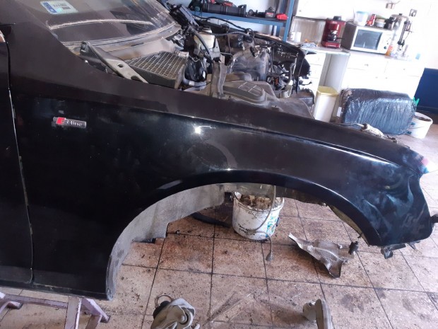 Audi A4 B8 Jobb Első Sárvédő