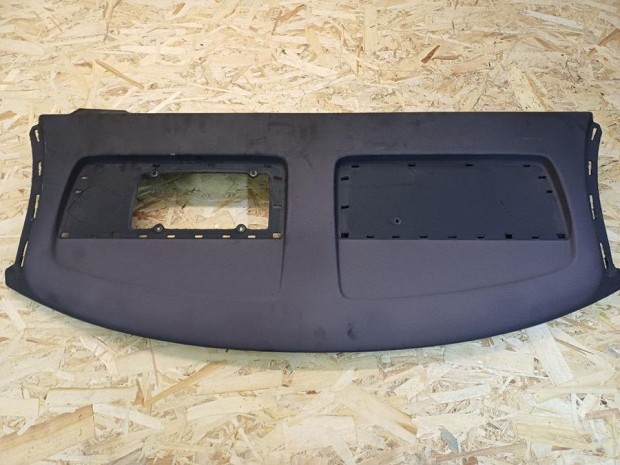 Audi A4 B8 Sed�n (2008-2015) Kalaptart�