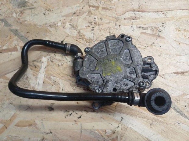 Audi A4 B8 (2008-2015) 2.0Tdi Diesel V�kuumszivatty�