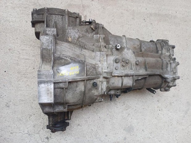 Audi A4 B8 (2008-2015) 2.0 Tdi Diesel K�zi V�lt�