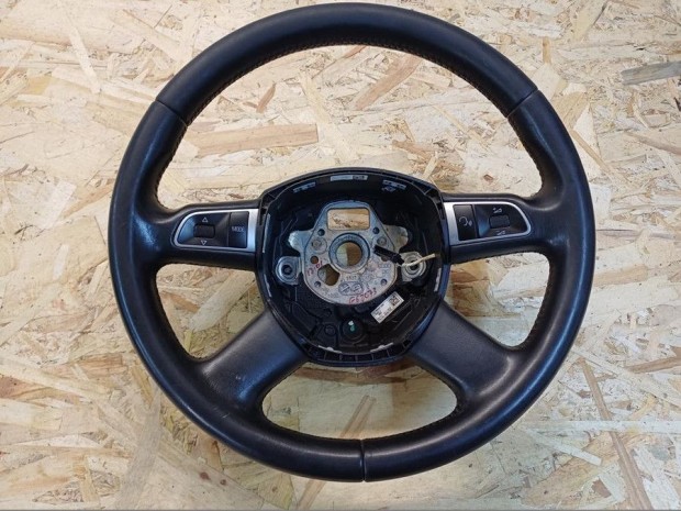Audi A4 B8 (2008-2015) B�r Korm�ny