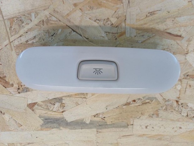 Audi A4 B8 (2008-2015) H�ts� Belt�r Vil�g�t�s