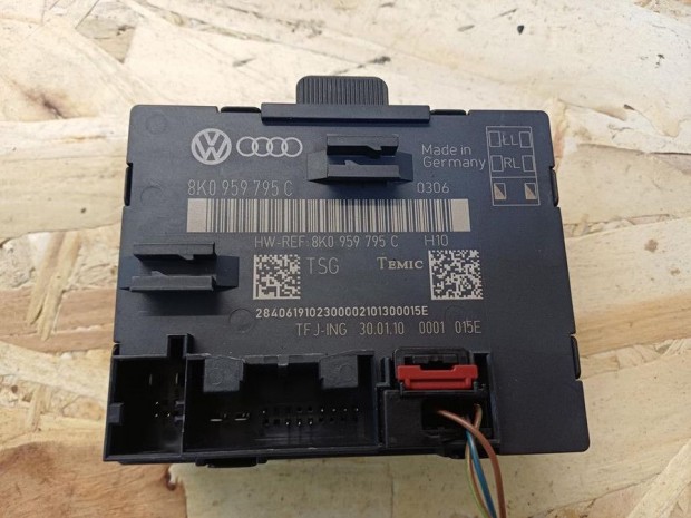 Audi A4 B8 (2008-2015) Jobb H�ts� Ajt� Vez�rl� Elektronika