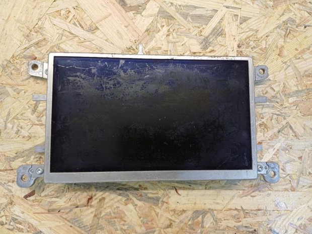 Audi A4 B8 (2008-2015) Kijelz�