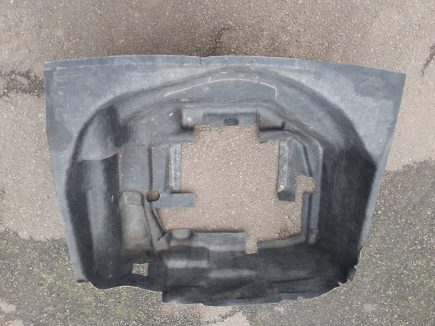 Audi A4 B8  Kombi  ptkerk krli sznyeg 8K9 863 697 A