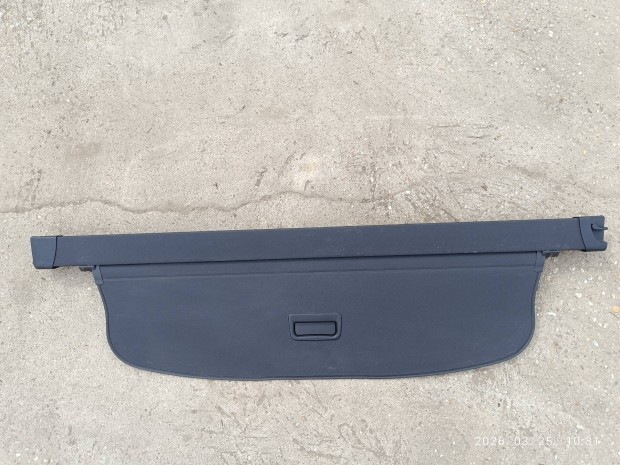 Audi A4 B8 csomagt�r rol� 