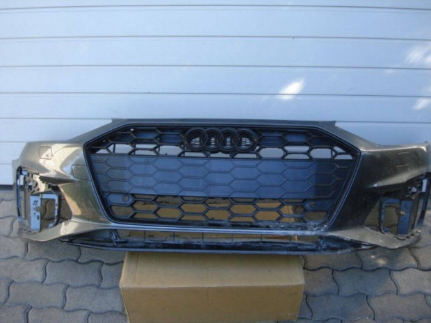 Audi A4 B9 S-Line facelift mosós első lökhárító 8W0807437AQ 2019-től
