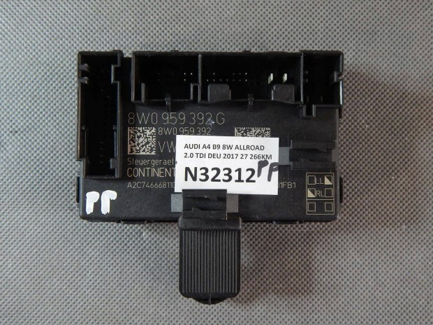 Audi A4 B9 jobb első ajtó modul 8W0959392G