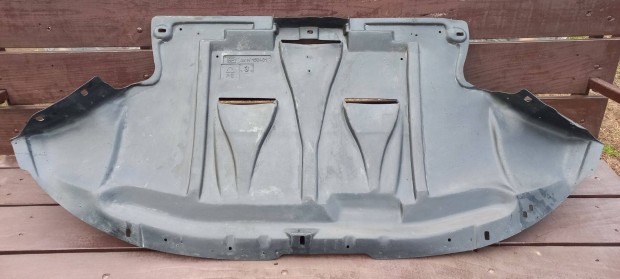 Audi A4 Motorv�d� burkolat elad�!