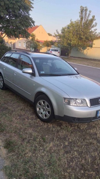 Audi A4 PD TDI 1.9 Dizel kombi