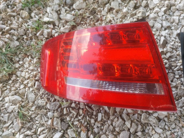Audi A4 Sedan lámpasor