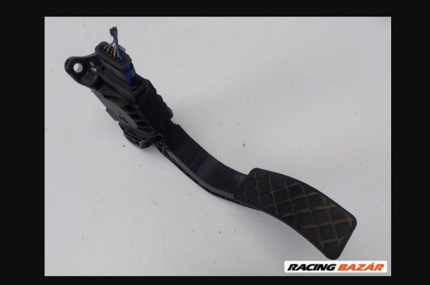 Audi A4 (B9 - 8W) B9 elektromos gázpedál 8w1723523
