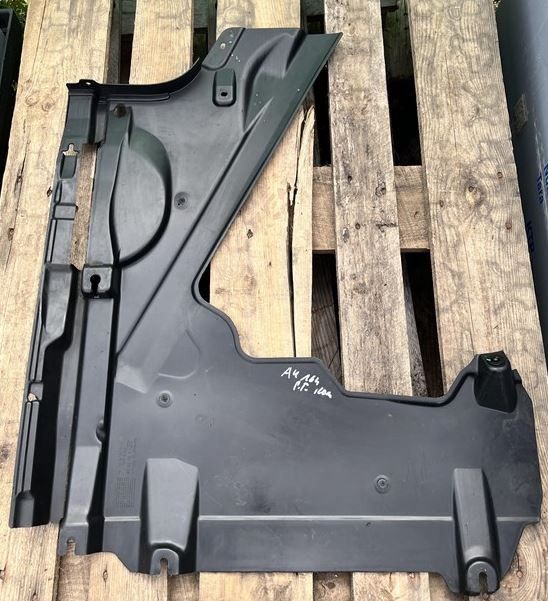 Audi A4 (B9 - 8W) jobb oldali als motorburkolat 8w0825216e