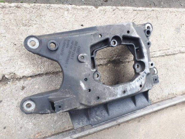 Audi A4 B8 1.8 Tfsi, váltó tartó bak 8K0399263K