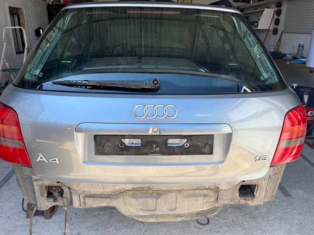 Audi A4 b5 ly7l csomagtér ajtó + ajtók