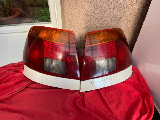 Audi A4 b5 szed�n l�mpa p�rban (97)