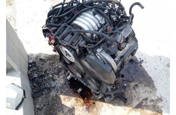 Audi A4 b6 2400cm3 komplett motor