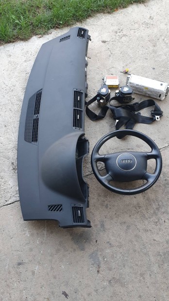 Audi A4 b6 légzsák szett eladó
