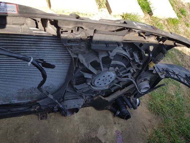 Audi A4 b7 2,7v6 dízel komplett homlokfal eladó
