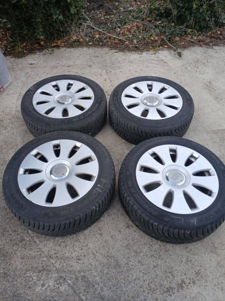 Audi A4 gyri alufelni vredestein tli gumival