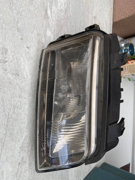 Audi A4 jobb fnyszr (95-99)