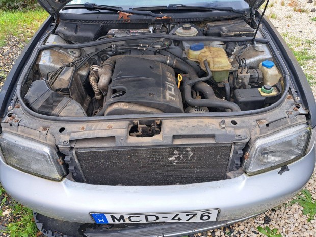 Audi A4 motor! Motorkd: AFN