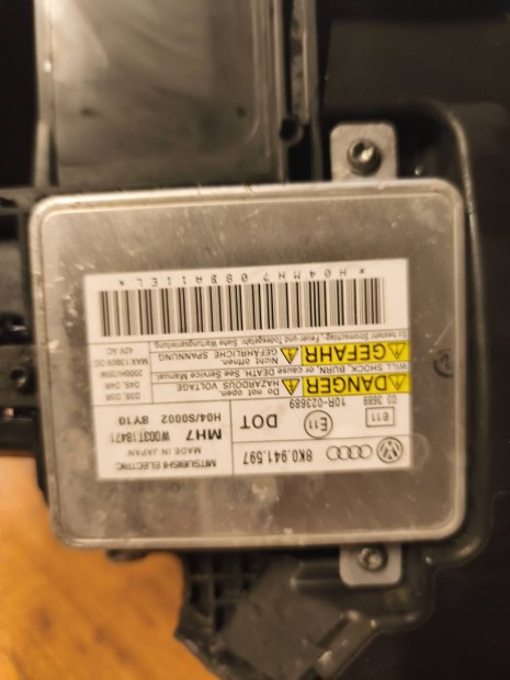 Audi A5 8T3 gyari xenon fényszórók