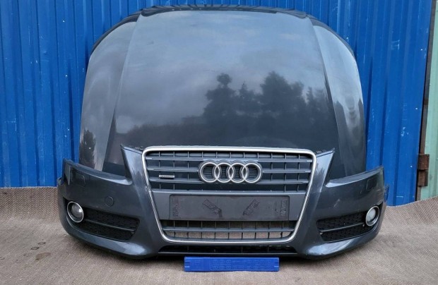 Audi A5 8T gyári 8T0807437K első lökhárító