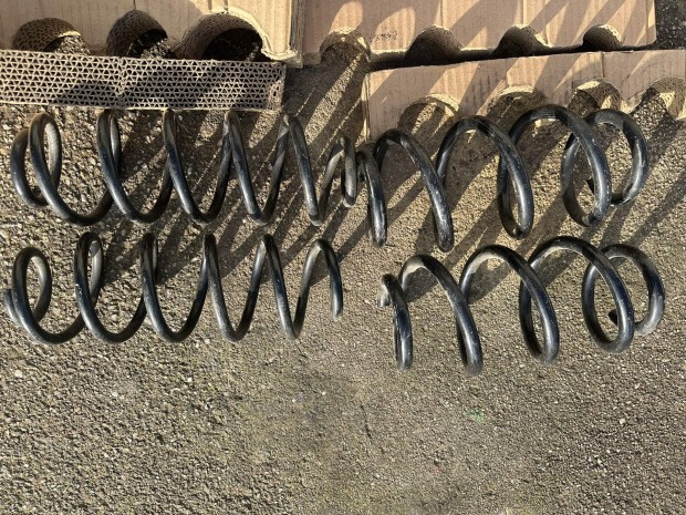 Audi A5 S- Line Fut�m�( kevesett futott)