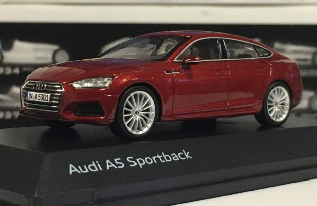 Audi A5 Sportback 2017 1:43 1/43 Spark Dealer Edition resin