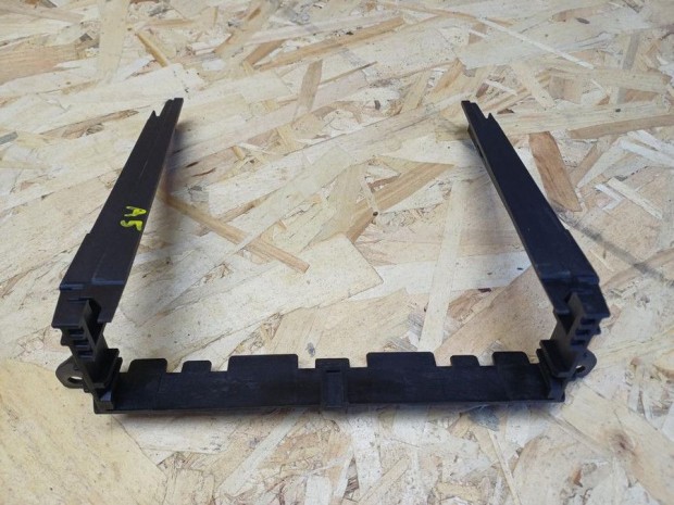 Audi A5 (2007-2017) R�di� Keret