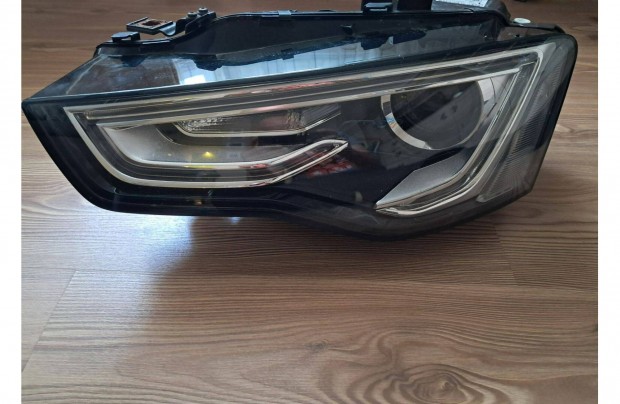 Audi A5 gyri Led Xenon bal els fnyszr 8T0