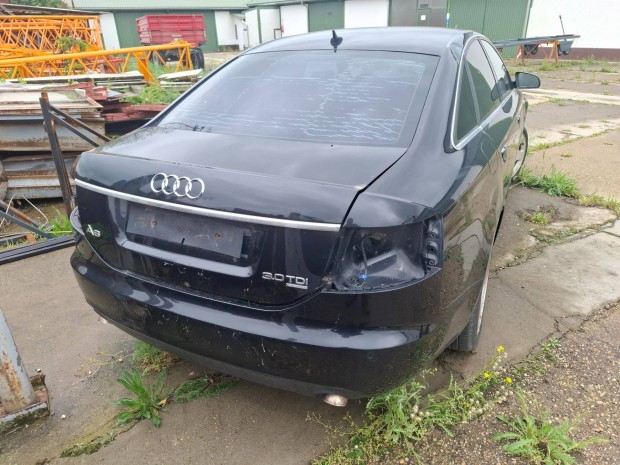 Audi A6 2008 bontásból megmaradt darabok egyben eladók